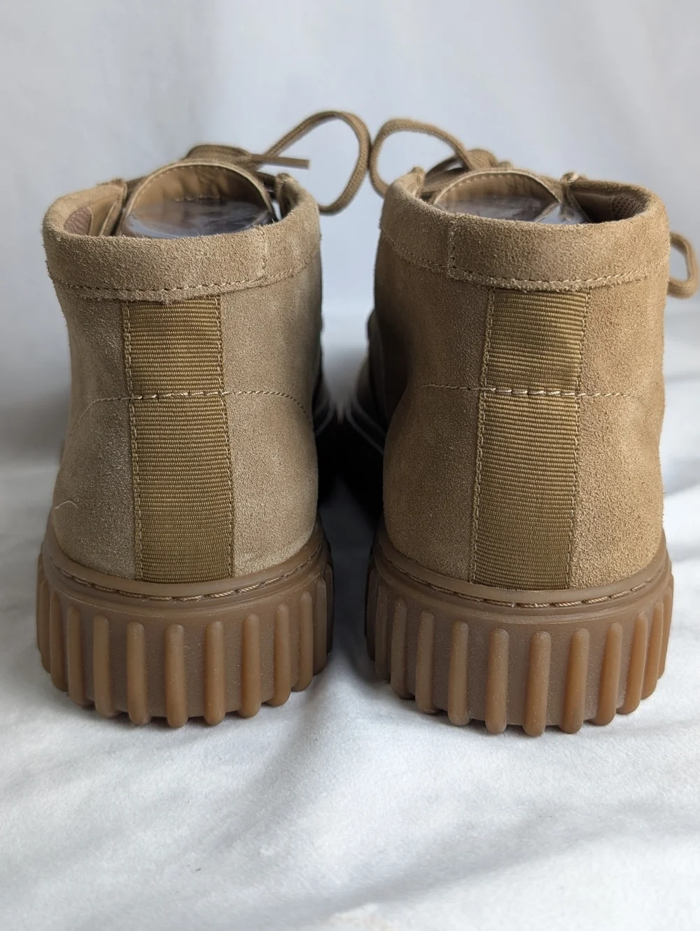 Clarks Men’s Suede Chukka Boots in Tan
